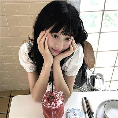 附身海报