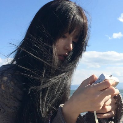 恶魔娃娃海报